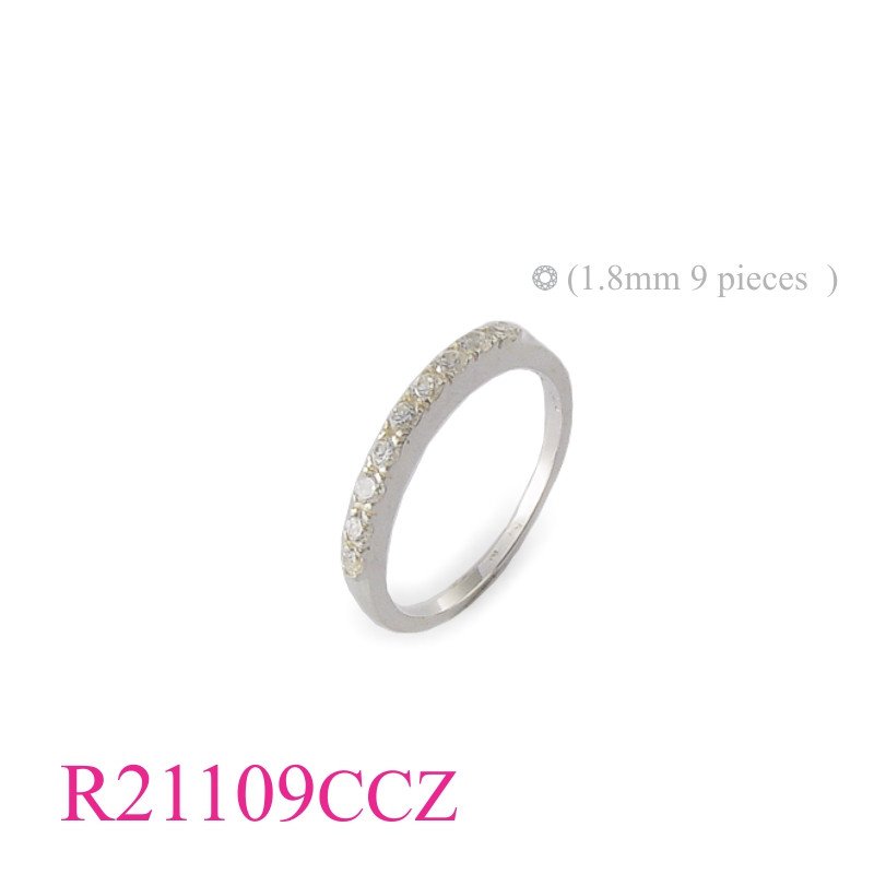 <p>Ring, 9 pieces 2mm CCZs.</p>