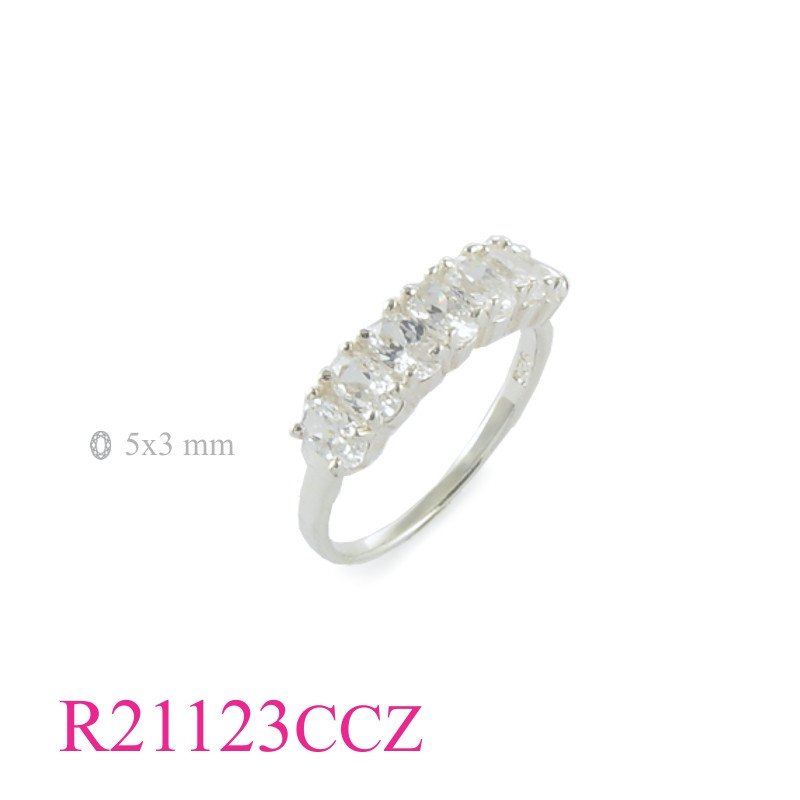 <p>Ring, 7 oval CCZs.</p>