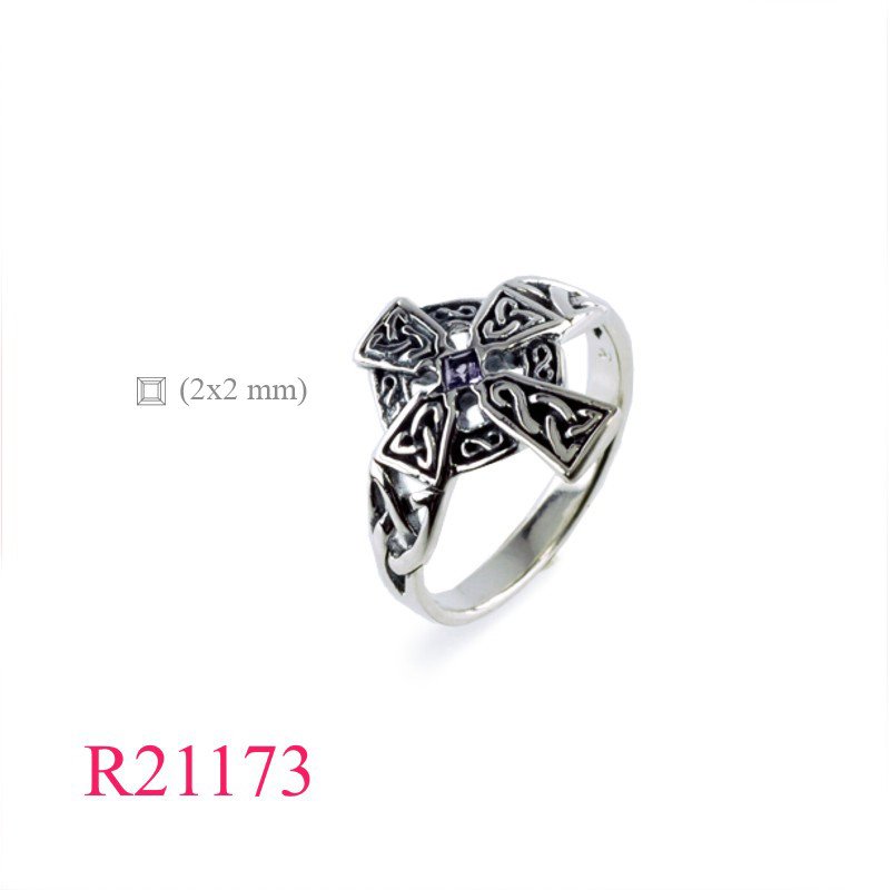 <p>Ring, Iona cross with square Real Amethyst stone.</p>