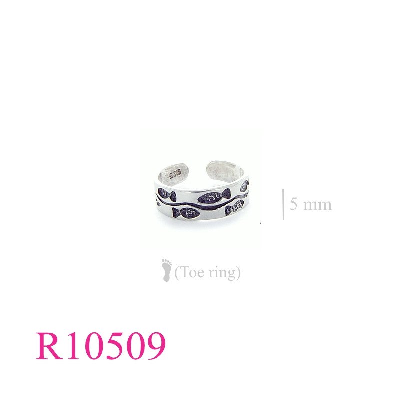 <p>Ring, toe, fish and wave.</p>
