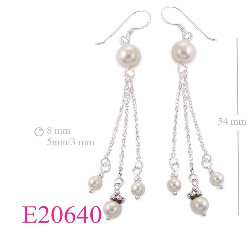 Stone Earrings, hanging perls.