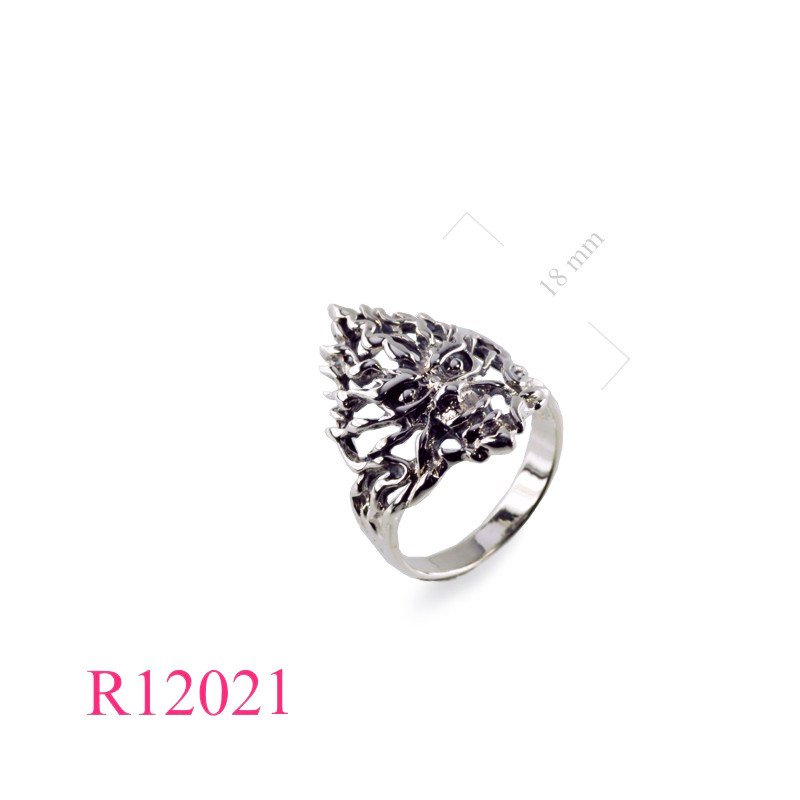 <p>Ring, monster.</p>