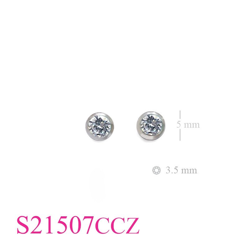 <p>Earrings, 3.5mm round CCZ.</p>