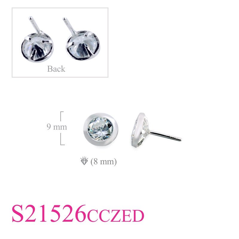 <p>Earrings, 8mm round CCZ with e coating.</p>