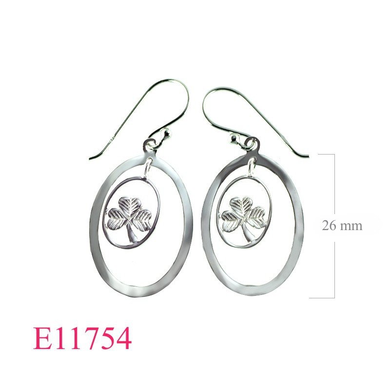 <p>Earrings, Shamrock in oval.</p>